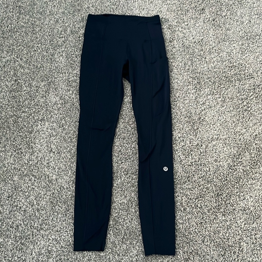 Lululemon pants are size 2, 25inch color navy. Lululemon align high rise pants.